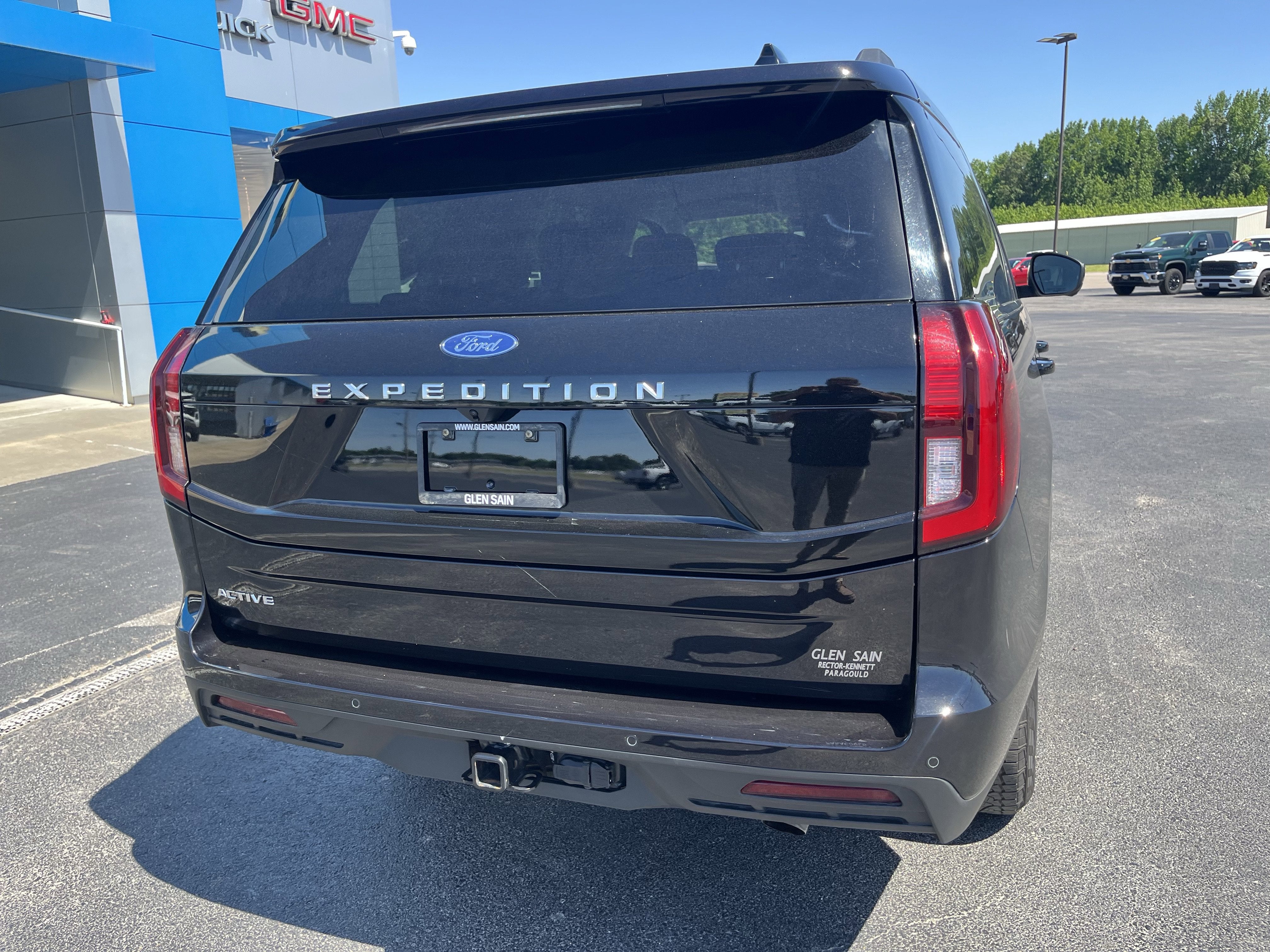 2025 Ford Expedition Active