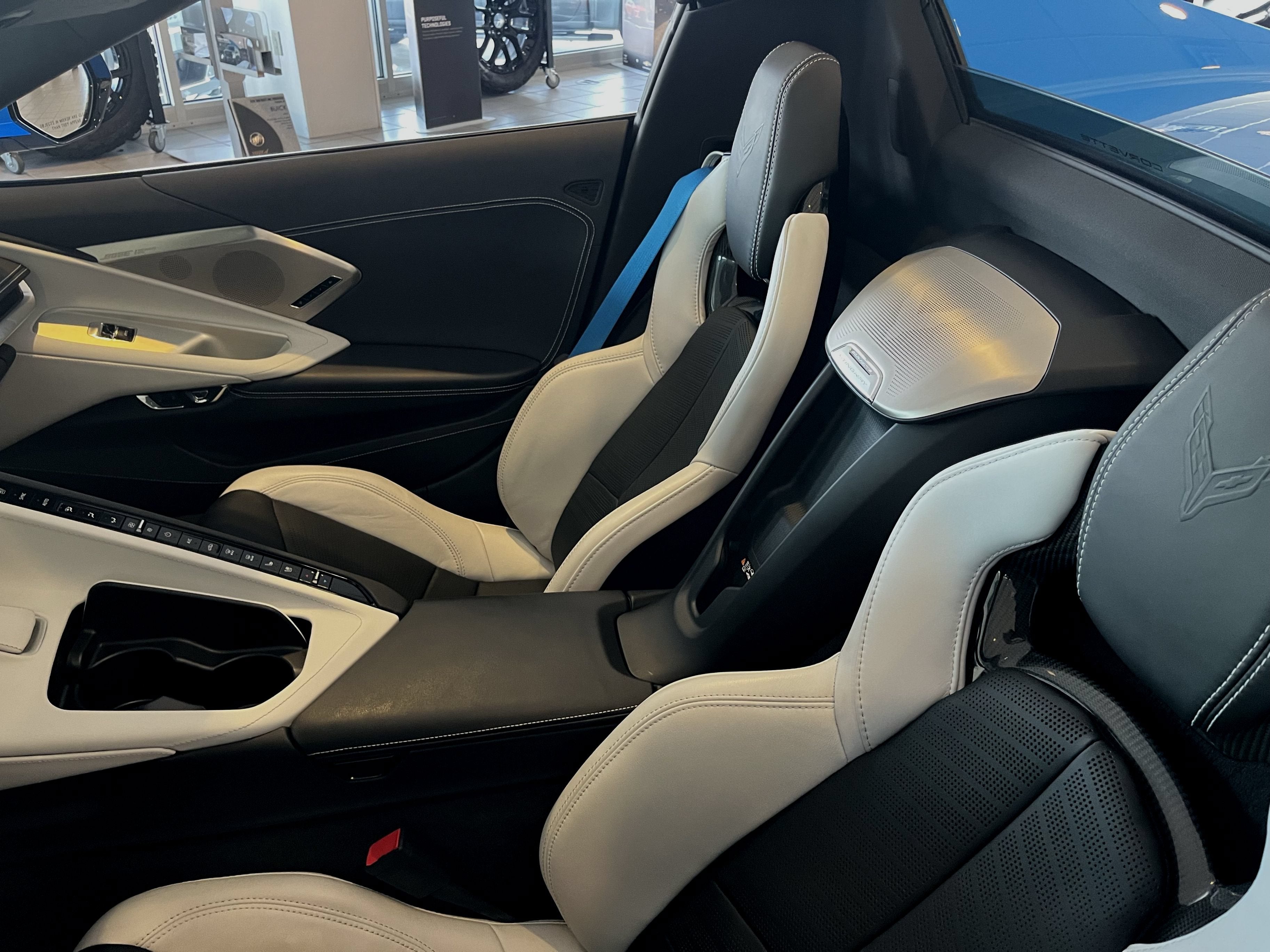2024 Chevrolet Corvette Stingray 2LT