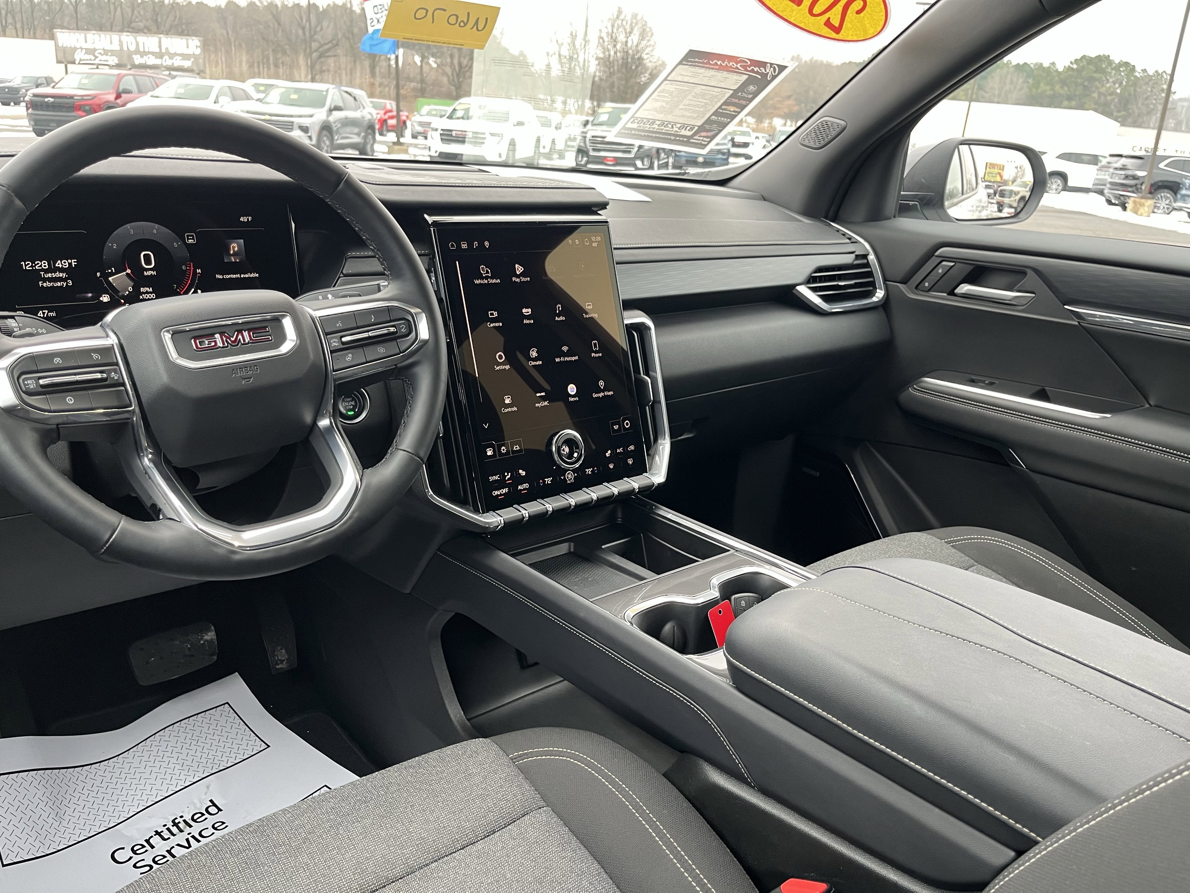 2025 GMC Acadia Elevation