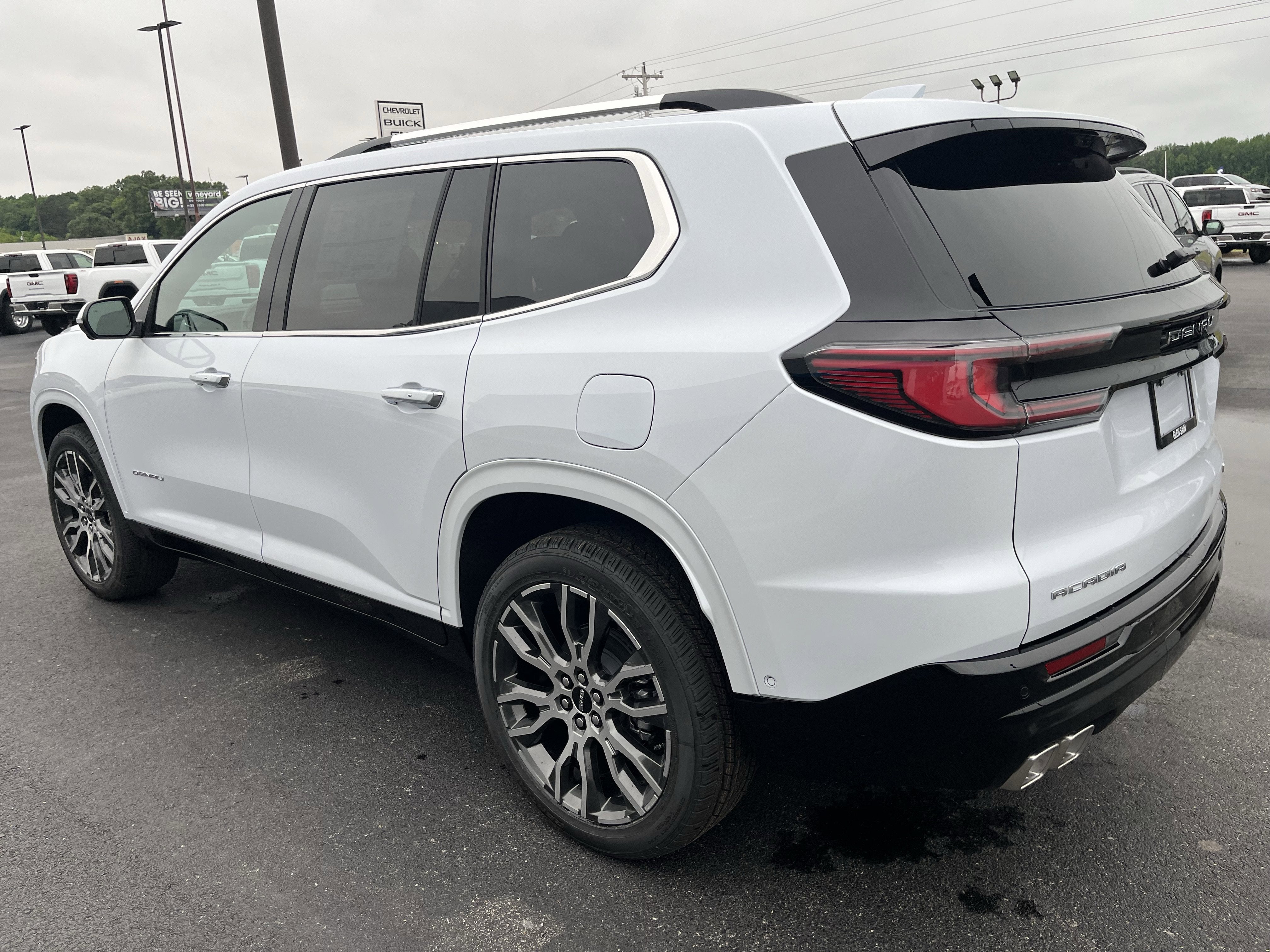 2026 GMC Acadia Denali Ultimate