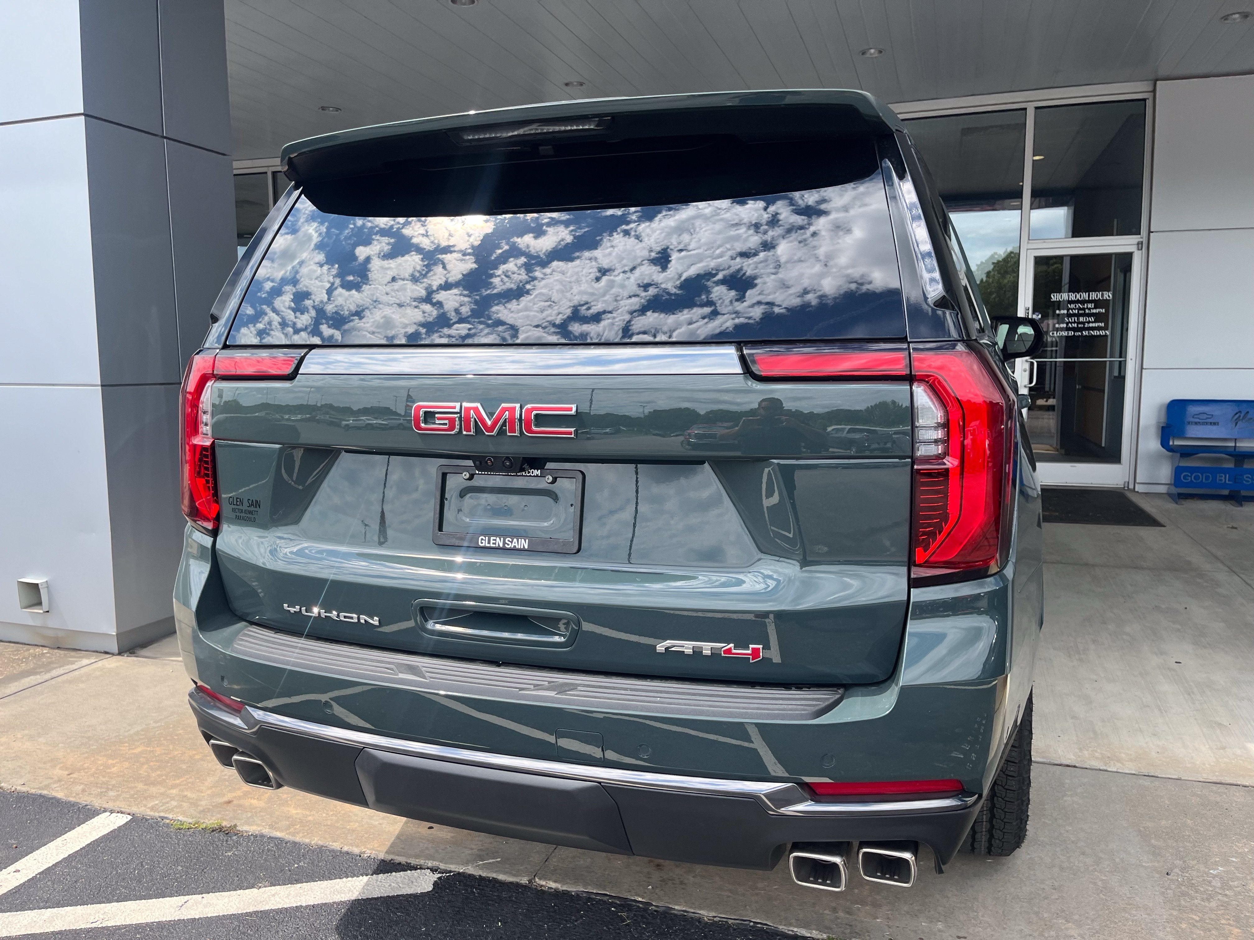 2026 GMC Yukon AT4