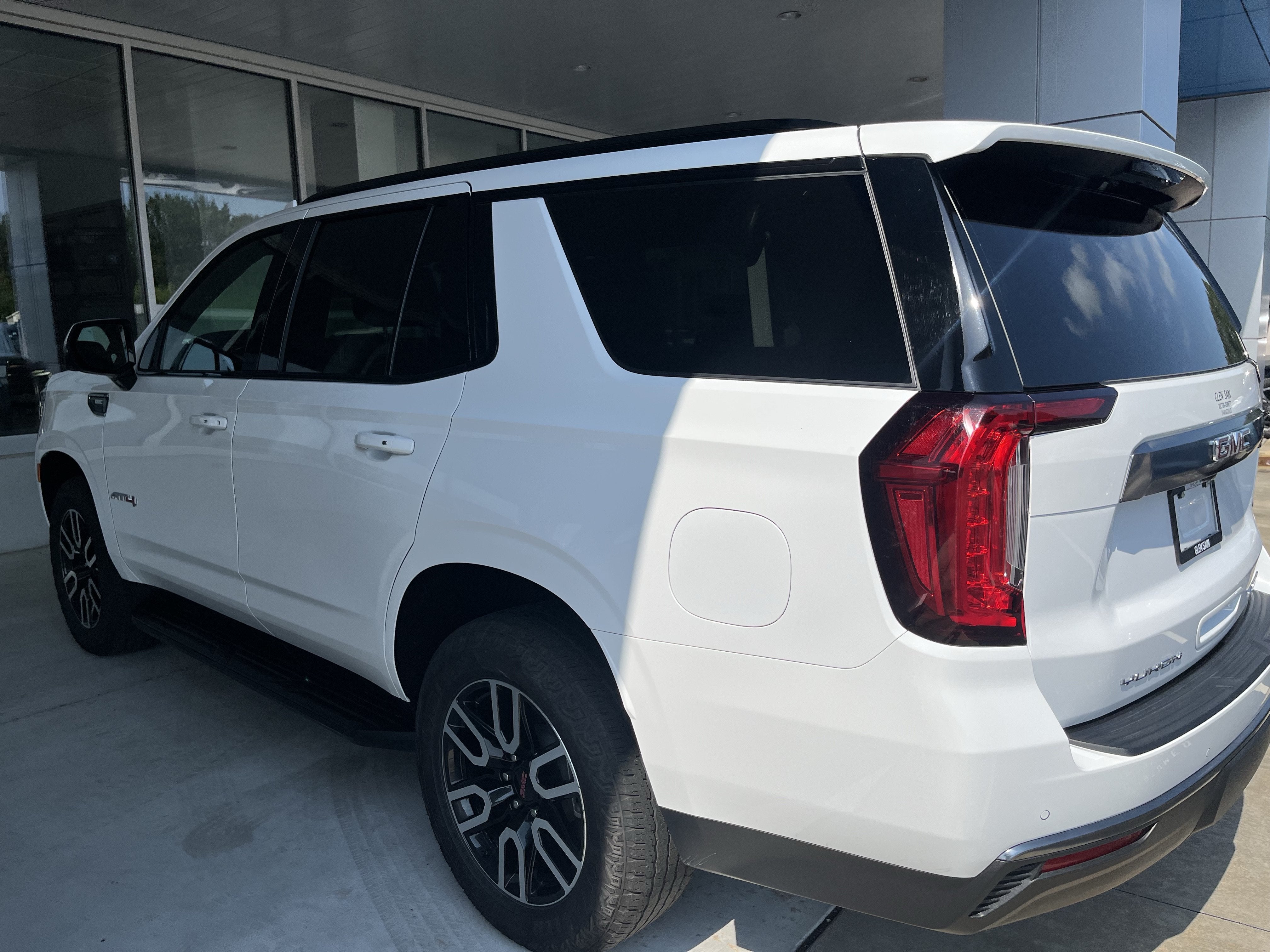 2024 GMC Yukon AT4