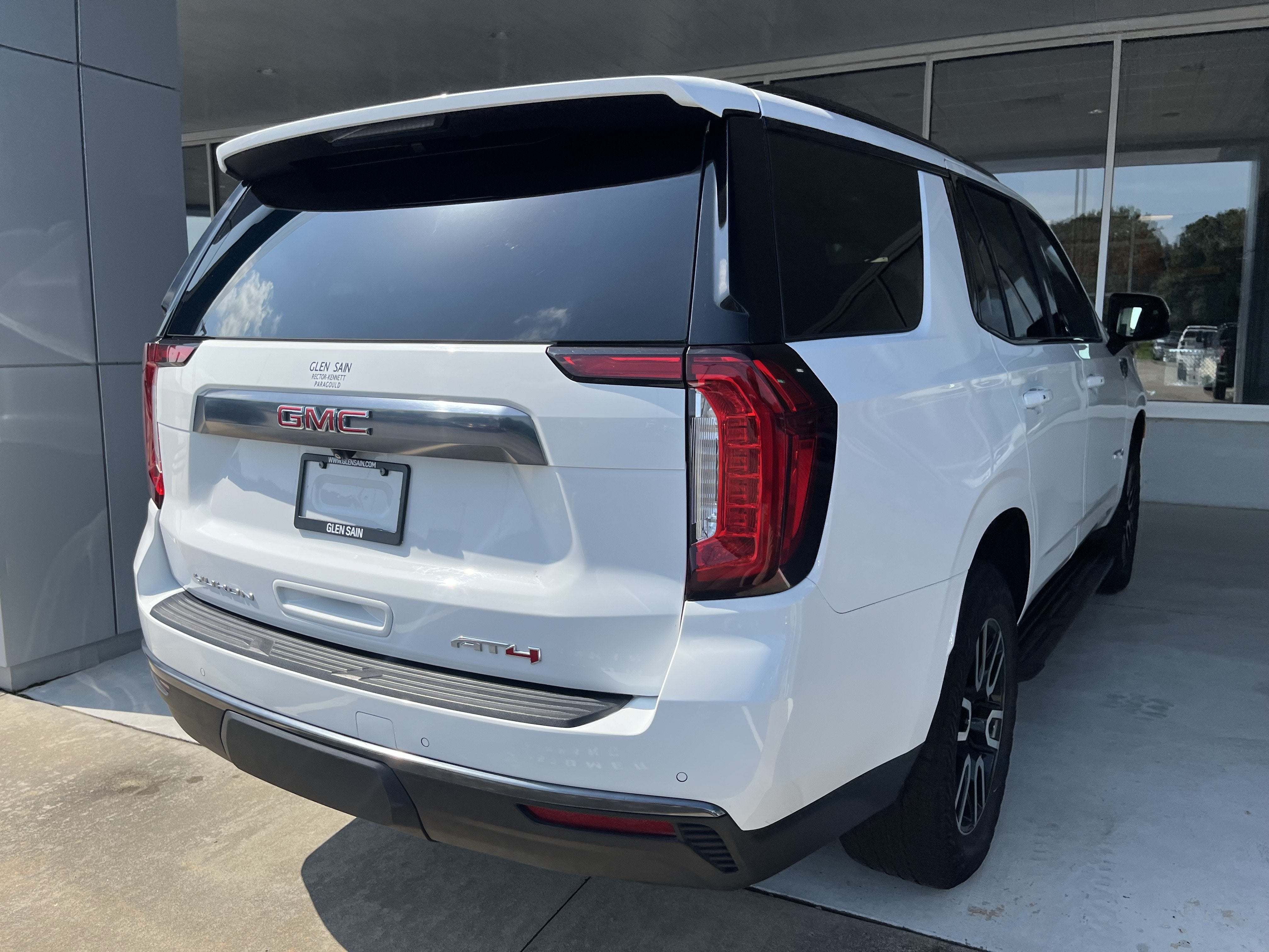 2024 GMC Yukon AT4