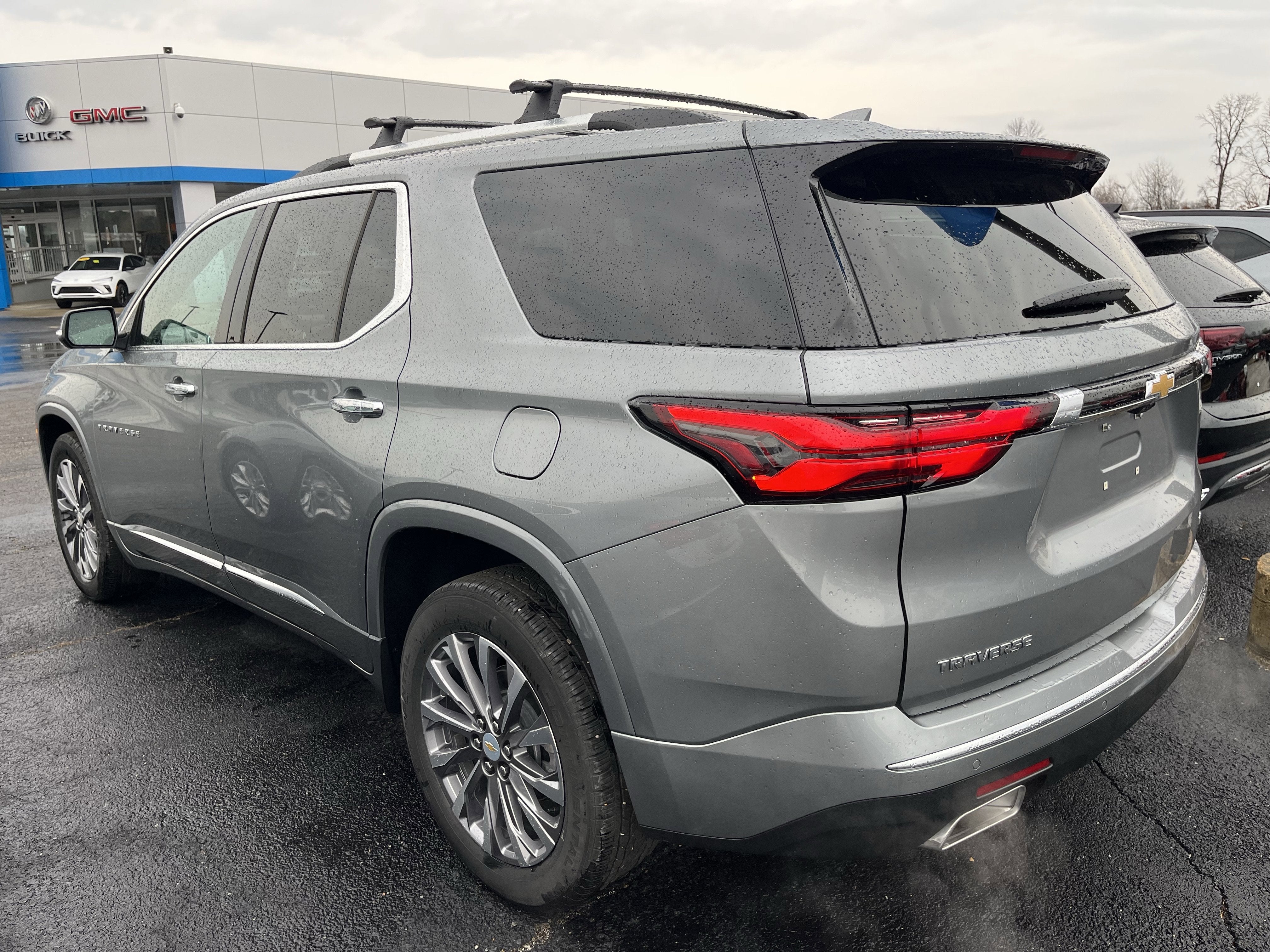 2023 Chevrolet Traverse Premier