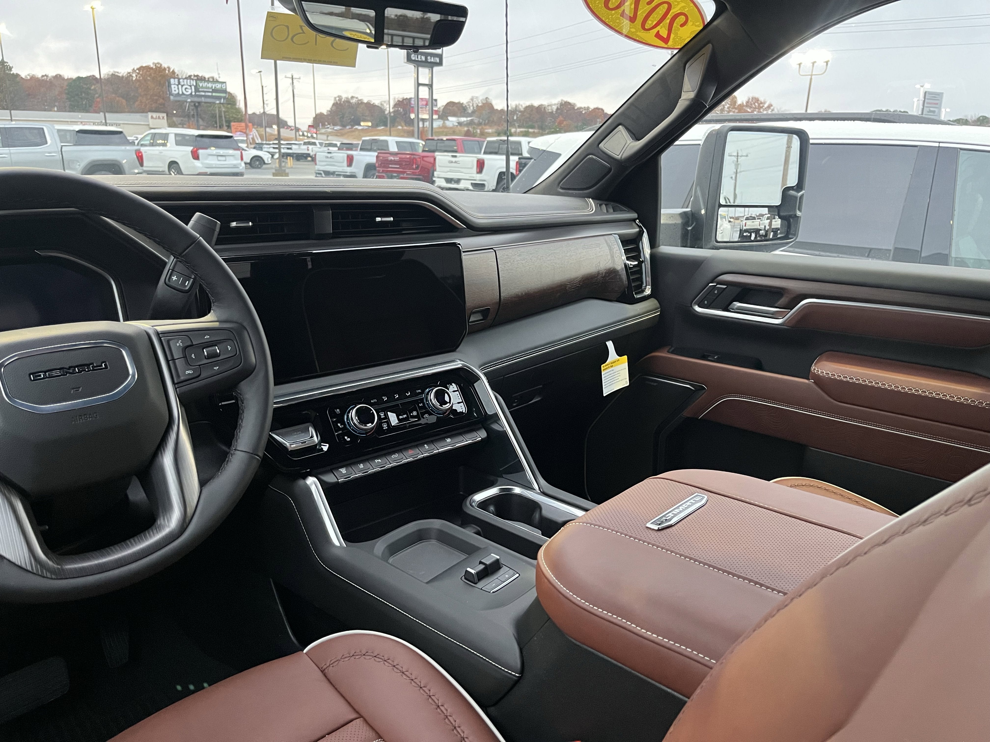 2026 GMC Sierra 3500 HD Denali Ultimate DRW