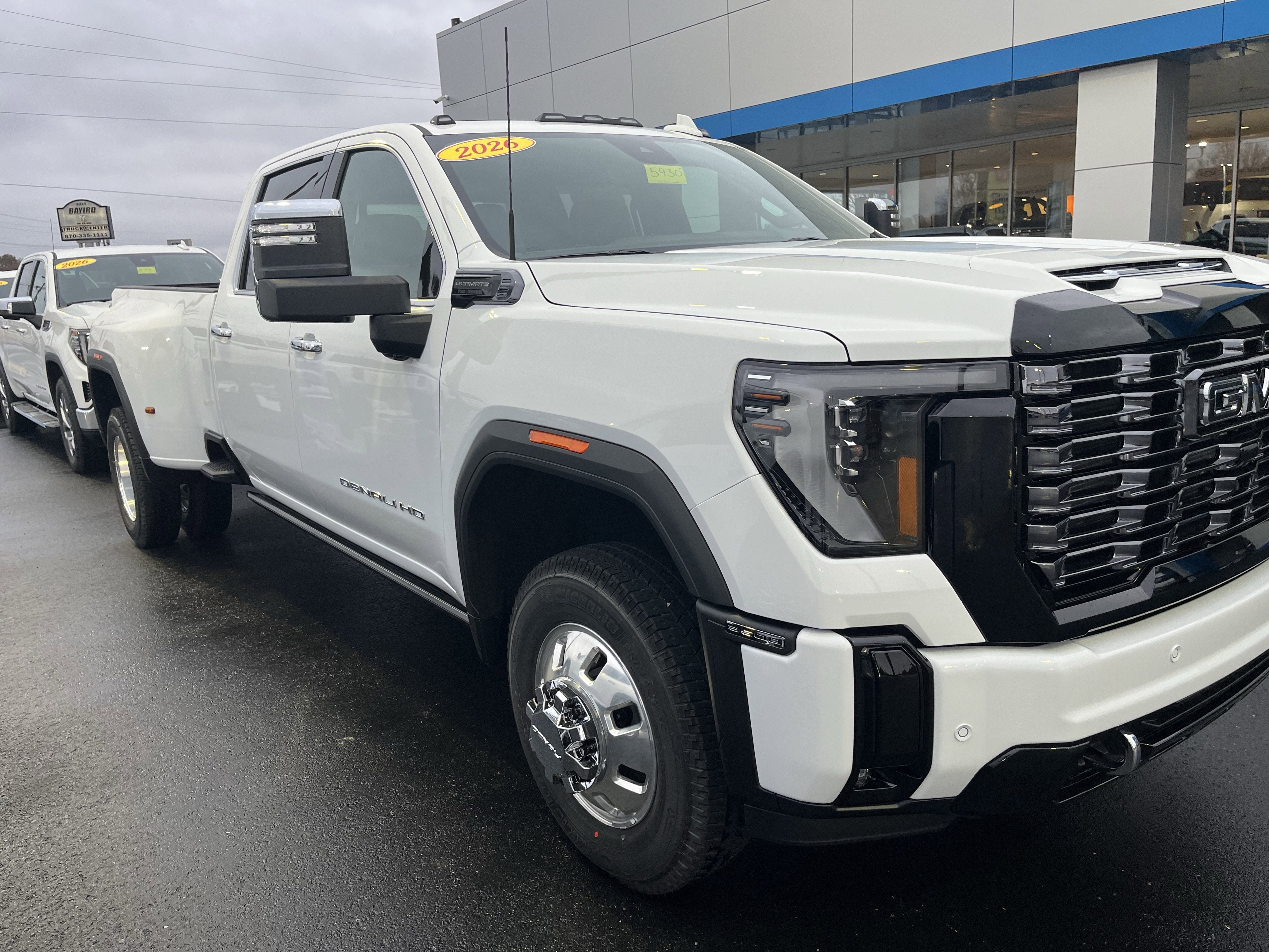 2026 GMC Sierra 3500 HD Denali Ultimate DRW