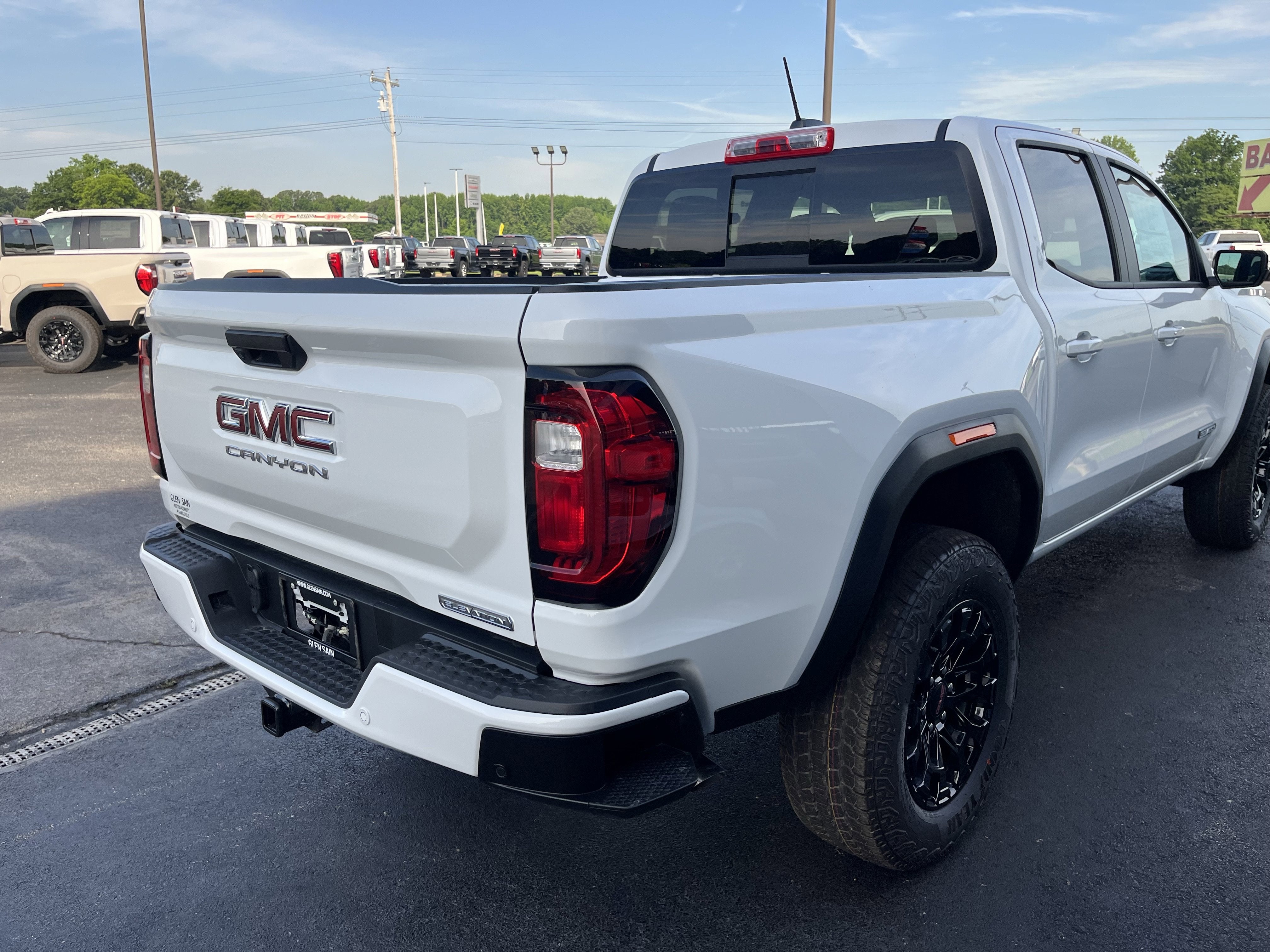 2026 GMC Canyon Elevation