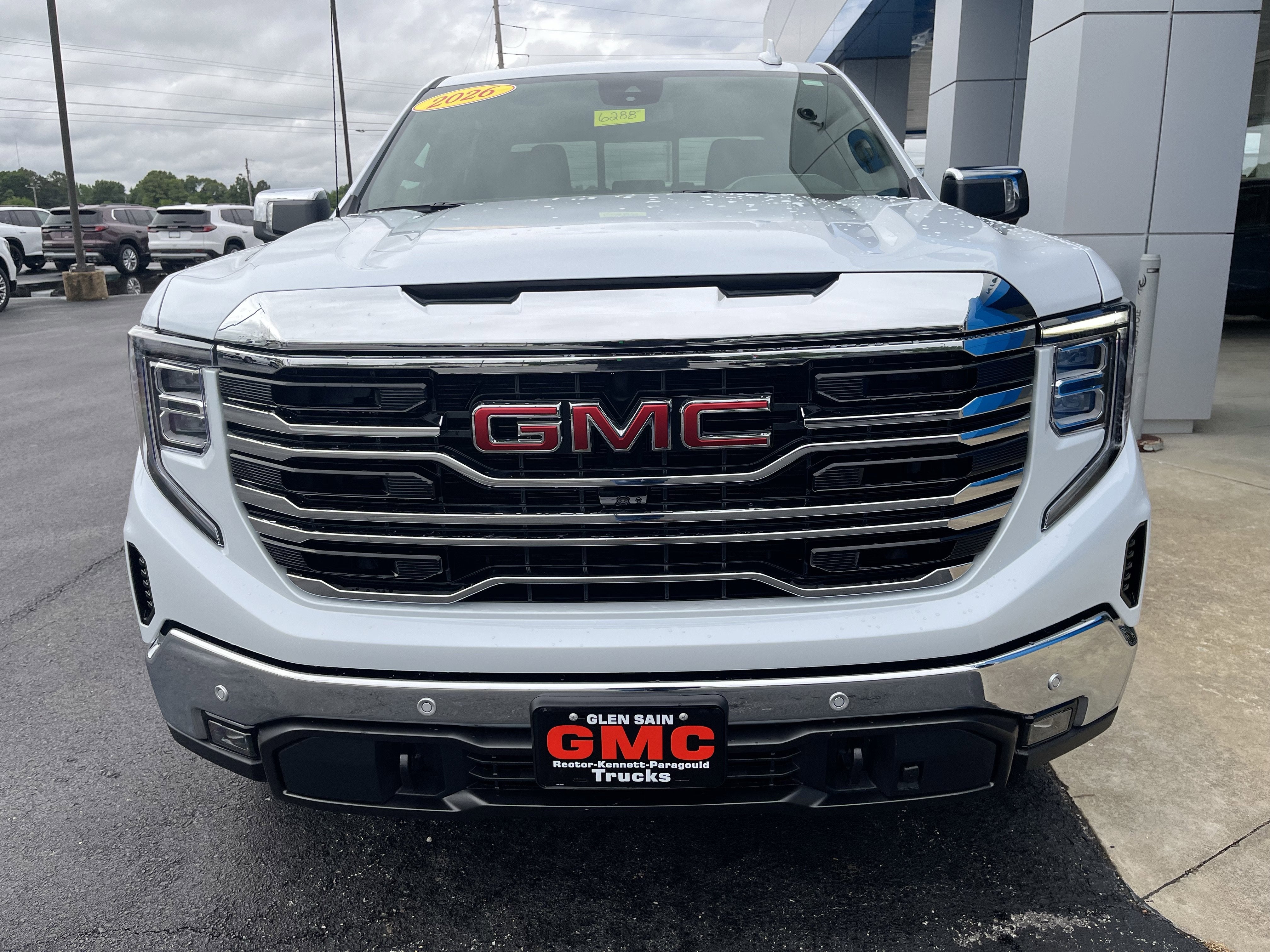 2026 GMC Sierra 1500 SLT