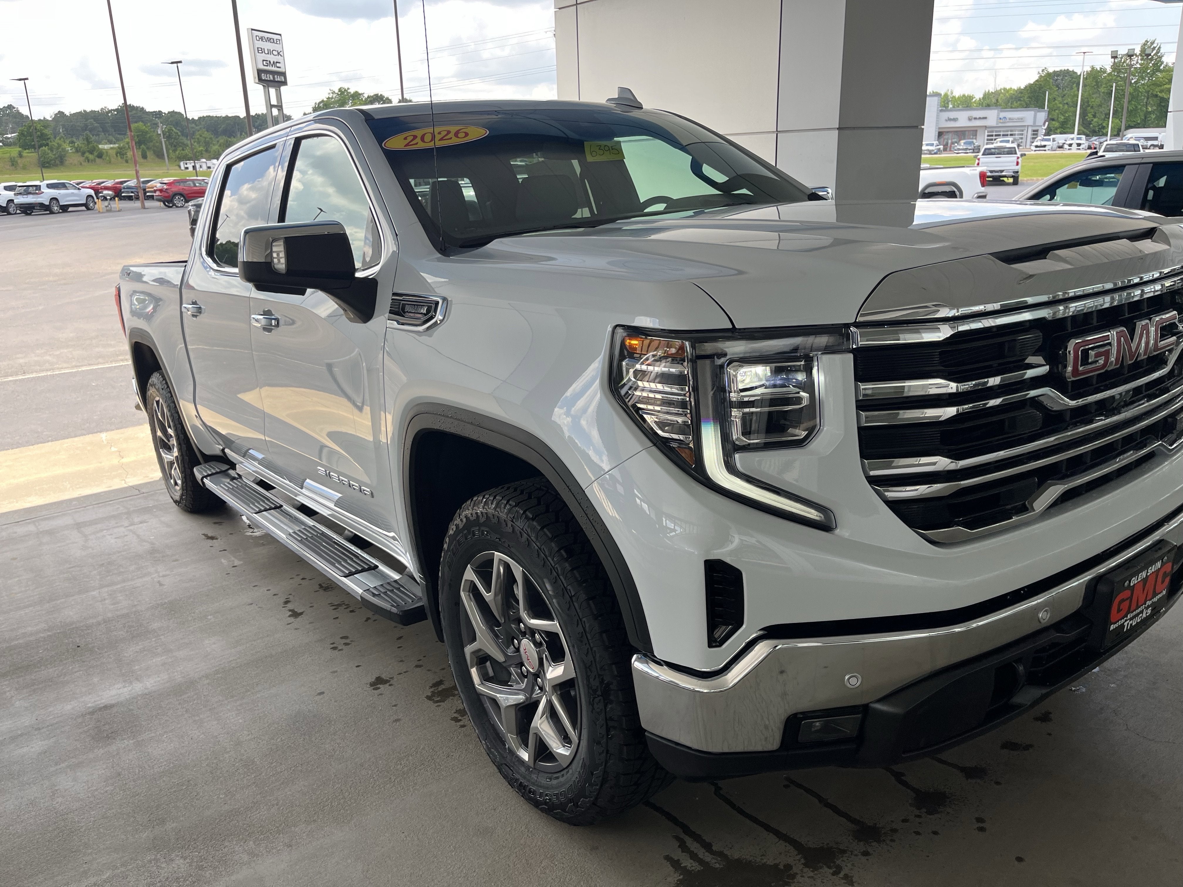 2026 GMC Sierra 1500 SLT