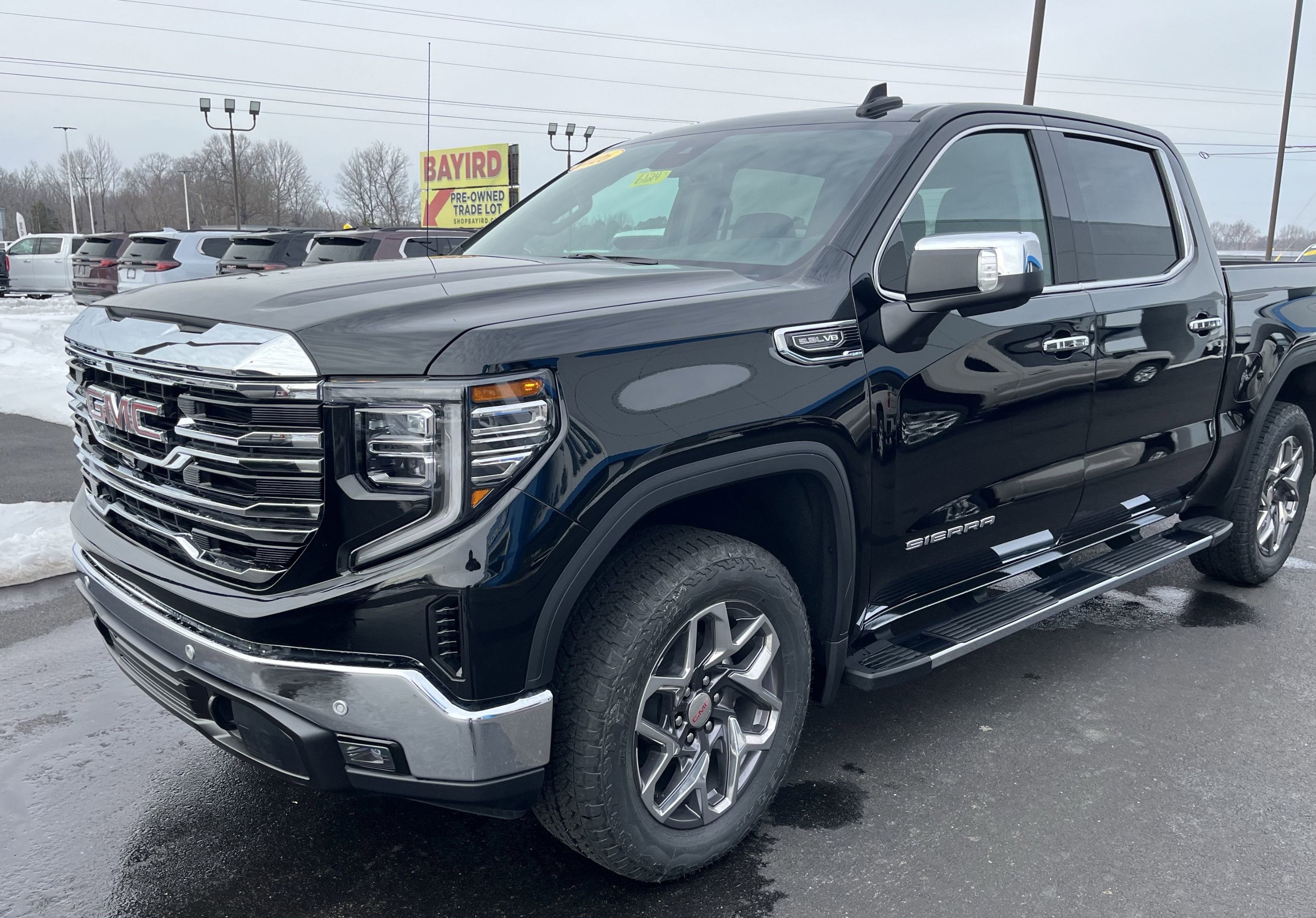 2026 GMC Sierra 1500 SLT