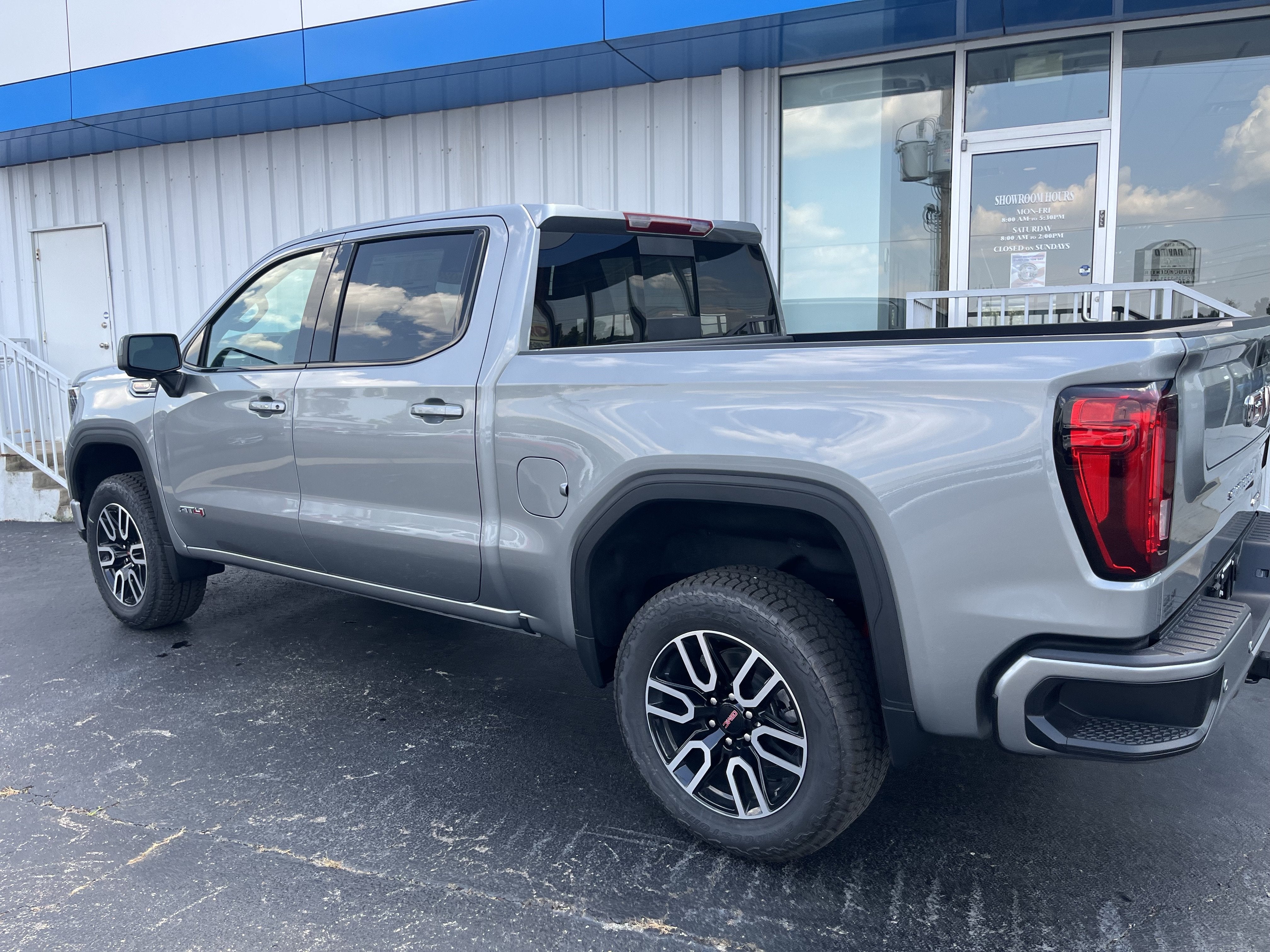 2026 GMC Sierra 1500 AT4