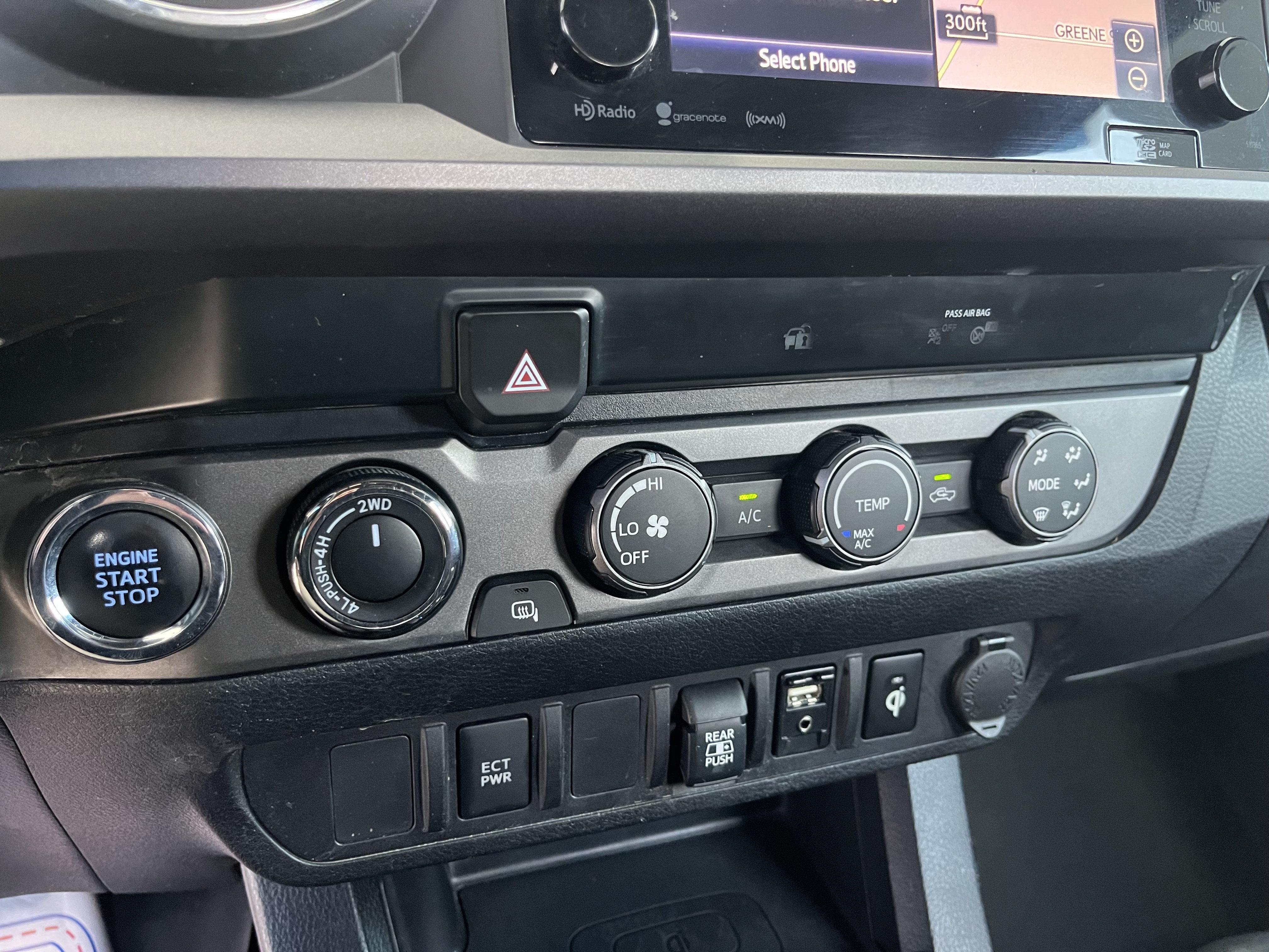 2019 Toyota Tacoma 4WD SR