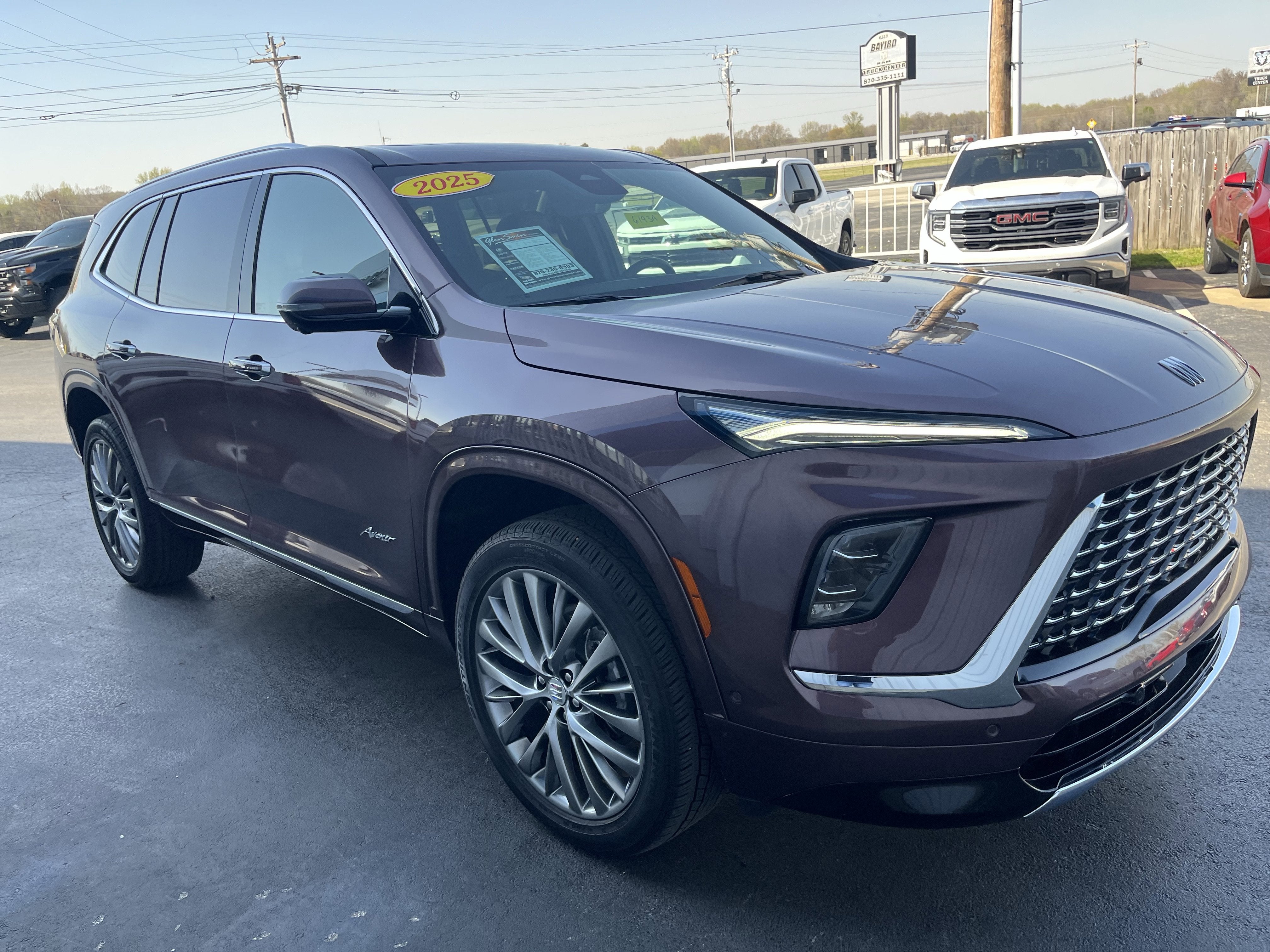 2025 Buick Enclave Avenir