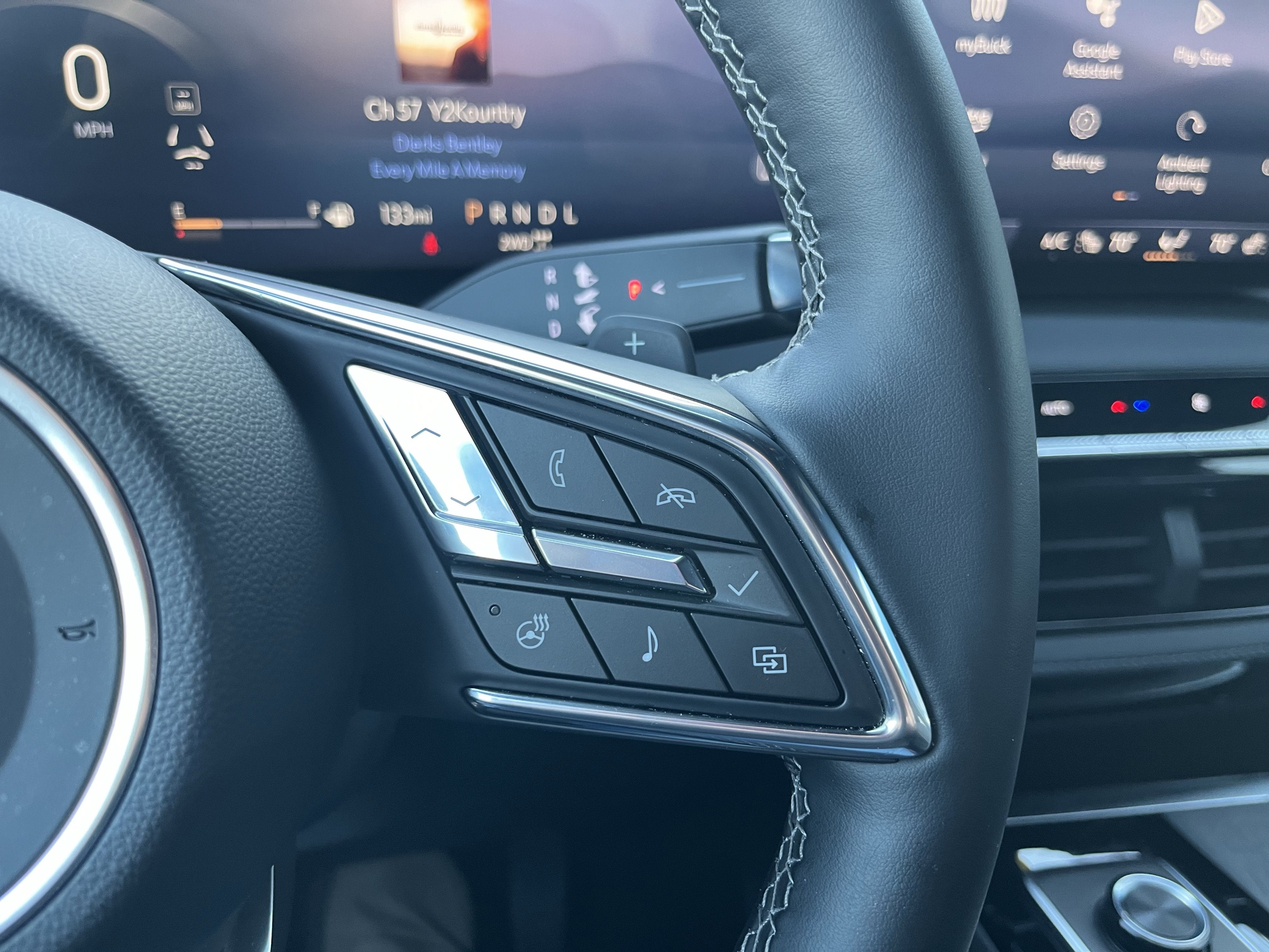 2025 Buick Enclave Preferred