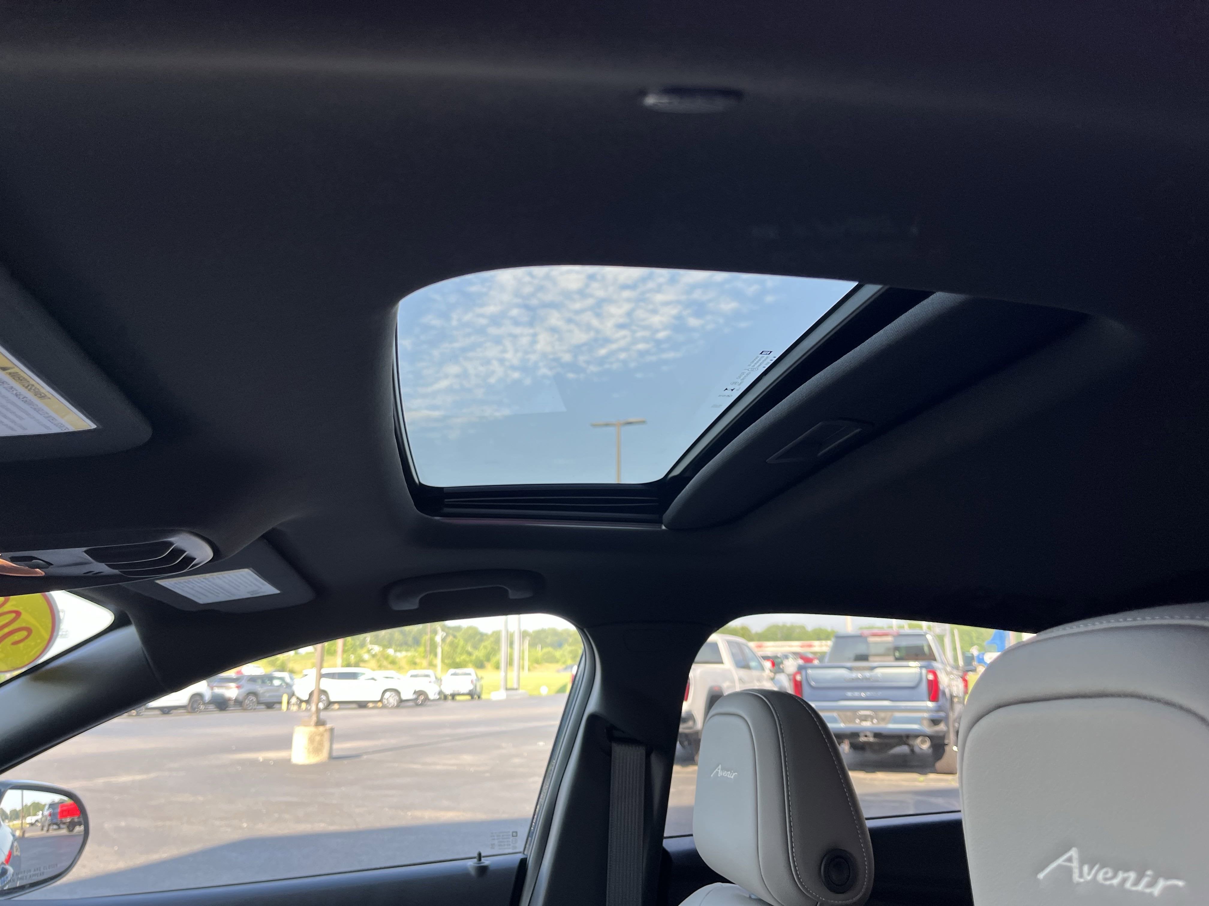 2025 Buick Envista Avenir