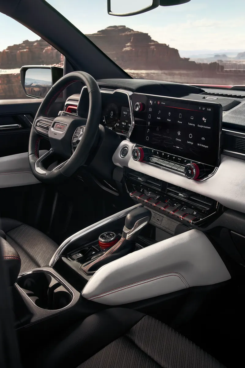 2026 GMC Canyon infotainment system at Glen Sain Motors Buick GMC in Paragould AR